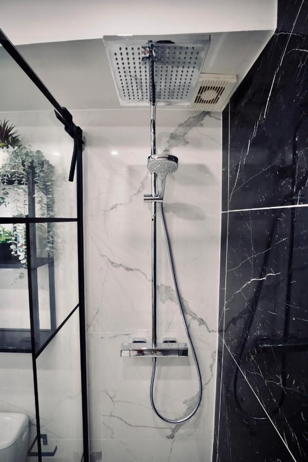 New ! Superbe Studio Vieux Nice - Climatise Bagian luar foto